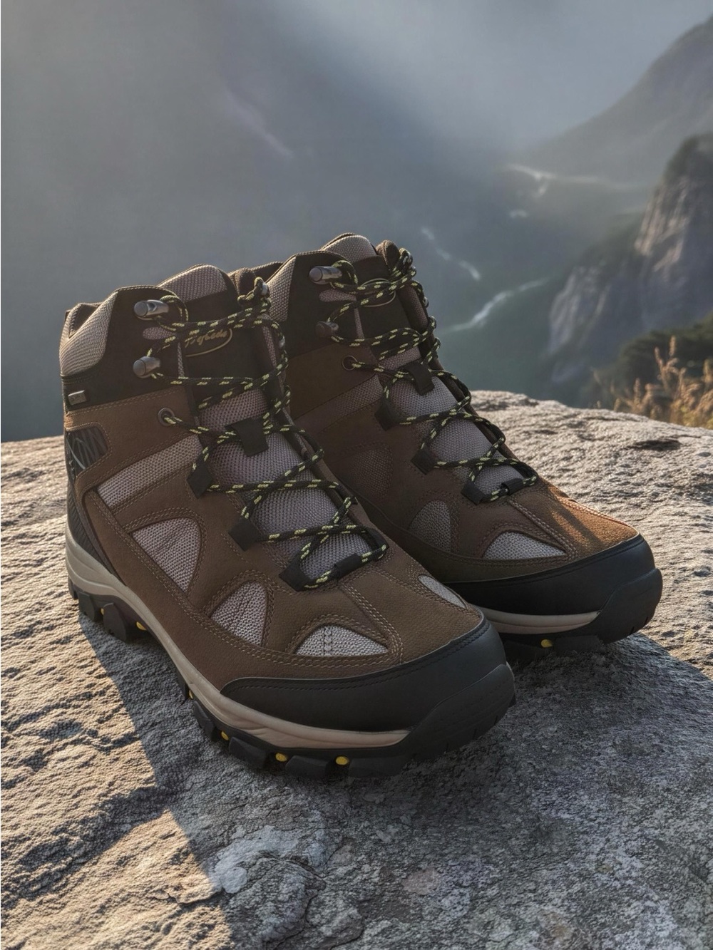Men's Brown Waterproof Work Boots with Padded Ankle